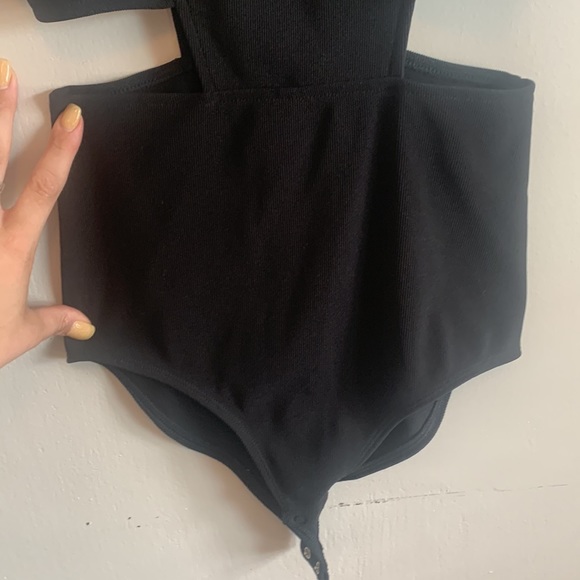 EXPRESS black bodysuit size small - Picture 4 of 7